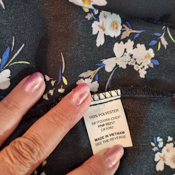 Moa Moa Shirt Top Flowy Black Floral Womens Plus Size 1X Layered Sleeve Keyhole - Picture 10 of 14